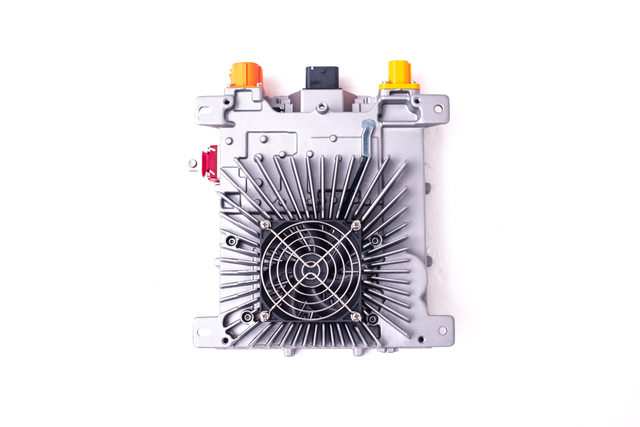 144 V 23 A 2-in-1-Kombi-Ladegerät 3,3 kW OBC + 1 kW DCDC 