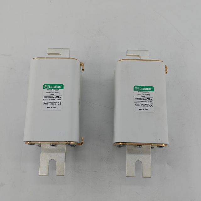 Hochgeschwindigkeits-Sicherung mit quadratischem Gehäuse, 1500 V DC, 80 A–1400 A, Serie PSX_C von Littlefuse